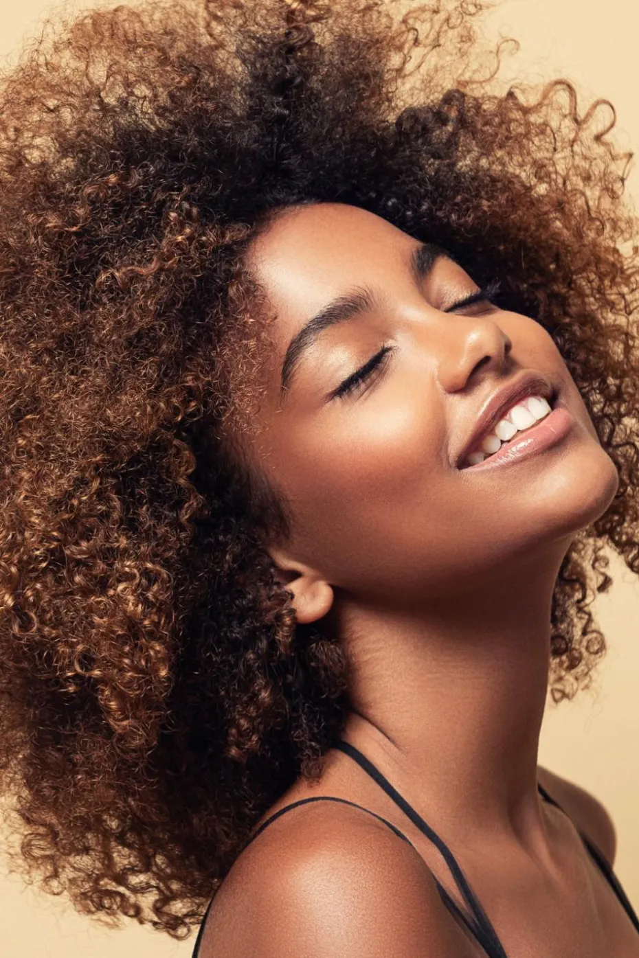 Crème de soin nourrissante pour cheveux frisés et crépus