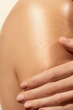 Crème solaire protectrice SPF30 visage et corps