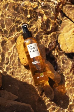 Eau solaire protectrice cheveux SPF50+