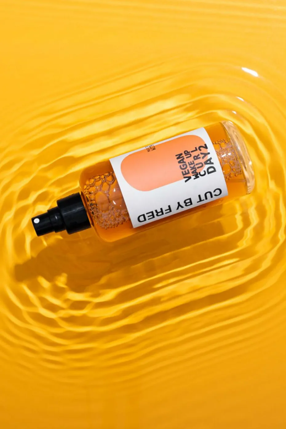 Spray hydratant pour cheveux bouclés Vegan Wake Up Curl Day 2