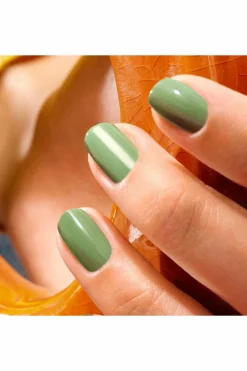 Vernis Green