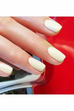 Vernis semi-permanent Green Flash Les blancs, naturels & beiges
