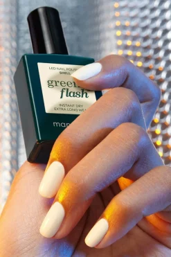 Vernis semi-permanent Green Flash Les blancs, naturels & beiges